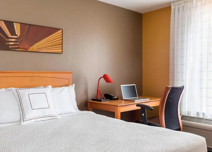 Towneplace North 3*