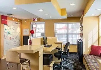 Hotel Towneplace North