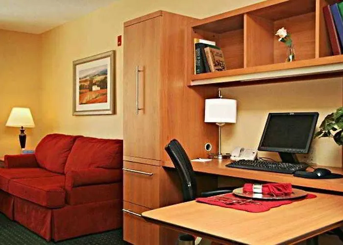 Towneplace North Hotel 3*